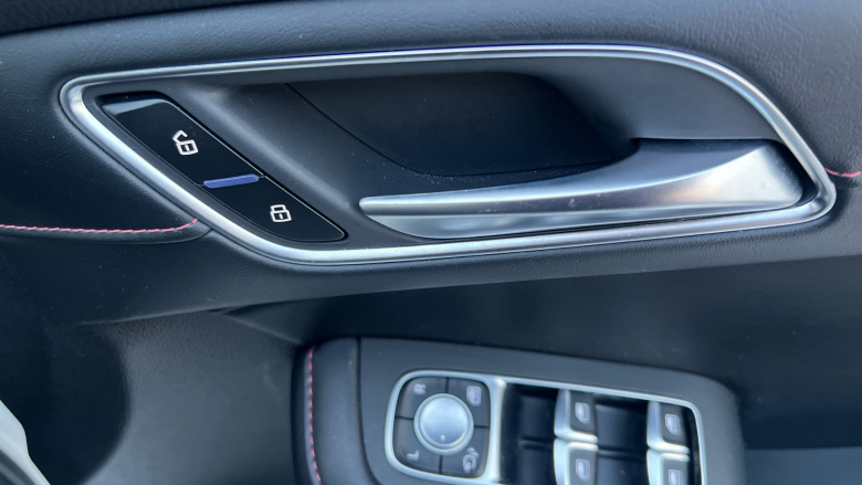 MG Hs 1.5 T-GDI Excite 5dr Petrol Hatchback